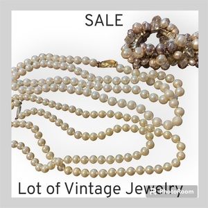 Amazing Lot of Vintage Jewelry